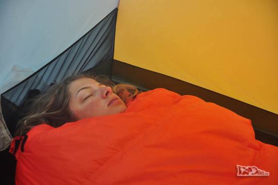 Depois de 80 kms de trilhas, sono merecido no parque Torres del Paine, no sul do Chile